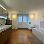Charming Sea-side In Hébergement de vacances