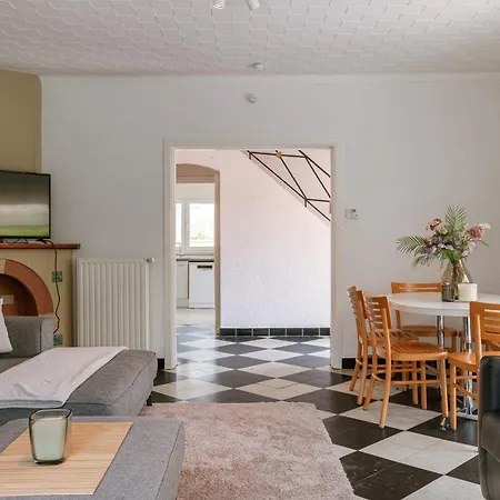 Charming Sea-Side Holiday Villa In Koksijde